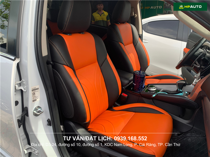 Bọc ghế da Pajero hoạ tiết cam đen