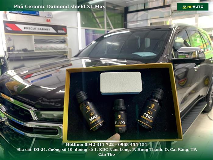 Phủ Ceramic Diamond Shield USA xe Ford Everest